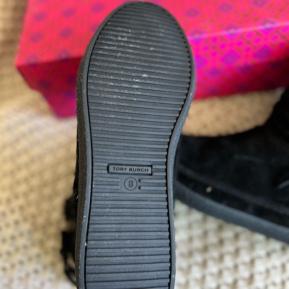 Tory Burch Bootie. Worn only once. Size 8 - Picture 5 of 5